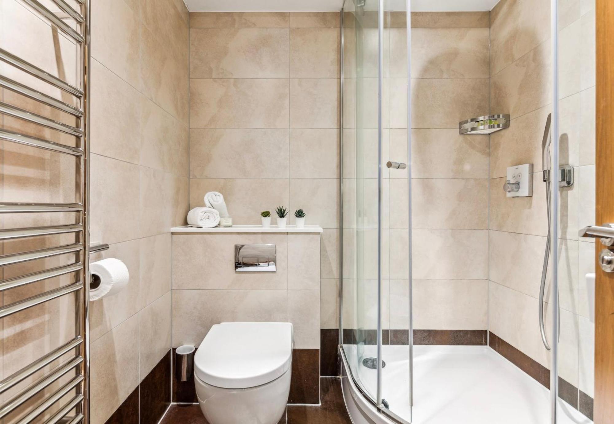 Modern 1Br In Central Fitzrovia - Cityapartmentstay London Luaran gambar